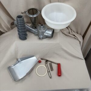 Victorio 200 Food‎ Strainer Grinder Tomato Fruit Juicer Sauce Canning